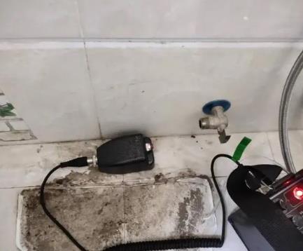 喀什屋顶漏水维修公司分享下卫生间漏水的危害及解决方法